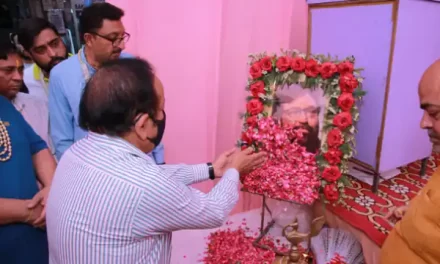 मजलिस पार्क में हुआ ‘राकेश भारद्वाज चौक’ का नामकरण, हर्षवर्धन भी हुए शामिल 