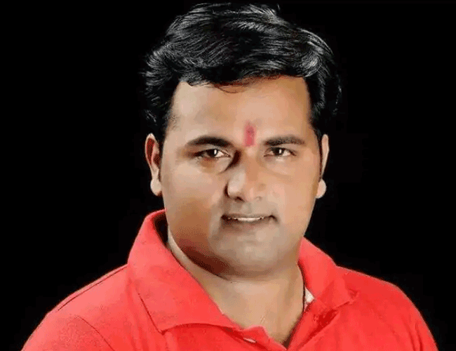 दिल्‍ली: भाजपा नेता की गोली मारकर हत्‍या, घर के सामने मिला खून से सना शव 