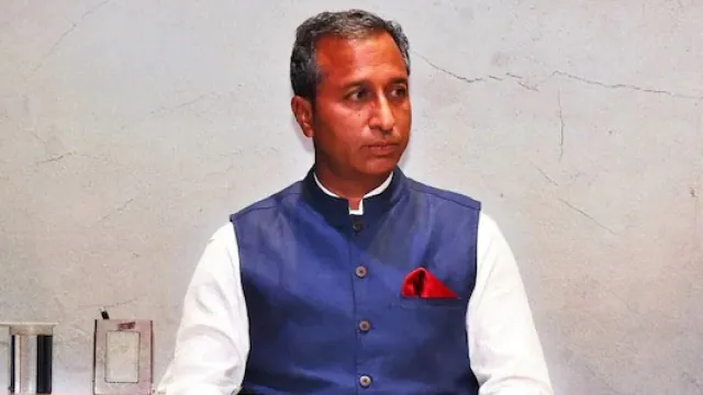 बर्खास्त स्वास्थ्य मंत्री विजय सिंगला के OSD प्रदीप कुमार भी गिरफ्तार, पंजाब पुलिस की विजिलेंस विंग का ऐक्शन